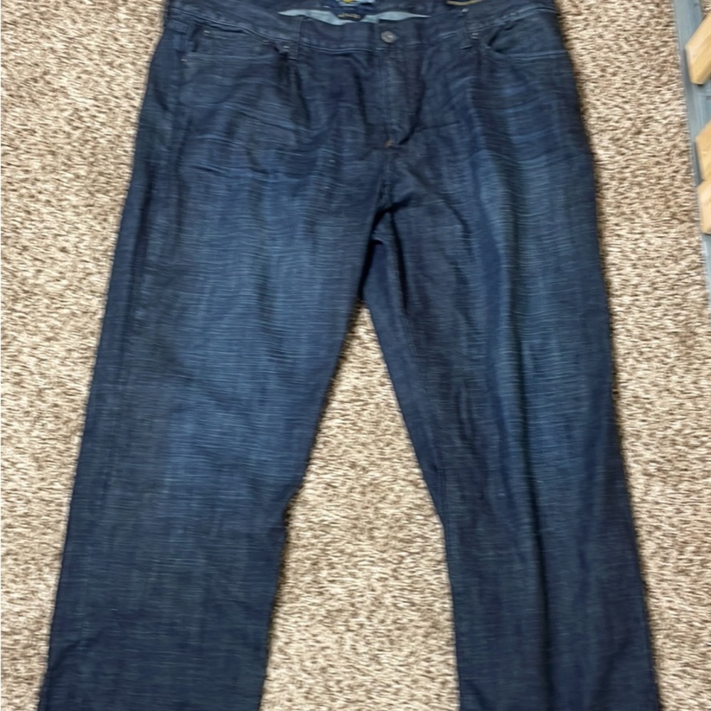 Straight cut blue lucky brand jeans